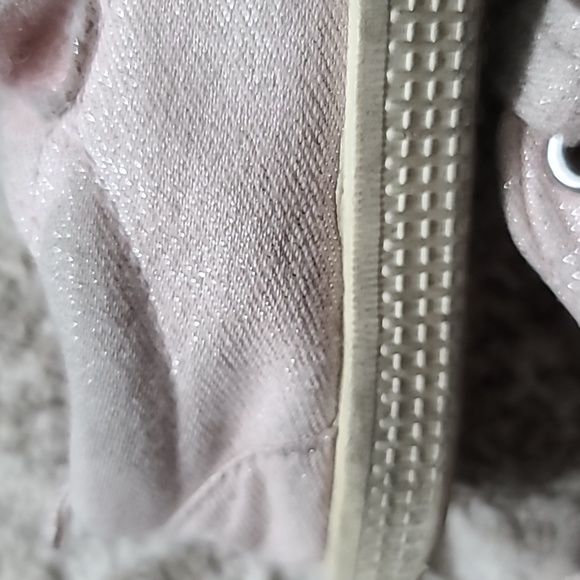 10 for $25 -Joe Fresh Toddler Girls Size 6 Pink Double Velcro Strap Running Shoe - Picture 6 of 13